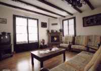 CASA LARRALDEA