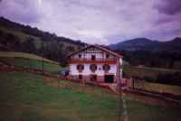 CASA PETISANSENEA I